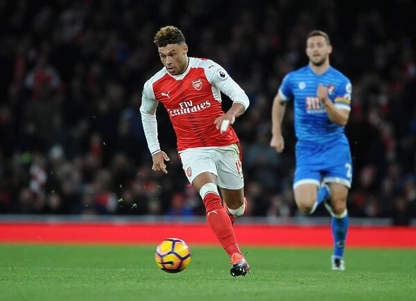 Arsenal's Oxlade-Chamberlain Shines in Arsenal v AFC Bournemouth Premier League Clash (2016 / 17)