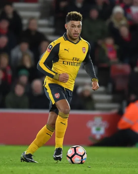 Framed Print : Arsenal's Oxlade-Chamberlain Stars in FA Cup Clash vs. Southampton