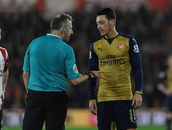 Arsenal's Ozil Argues with Referee during Southampton Clash, 2015-16 Premier League