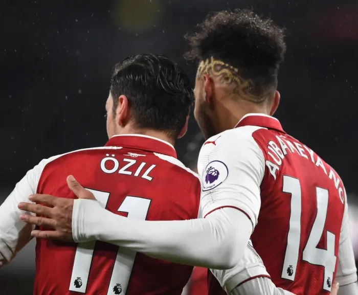 Framed Print : Arsenal's Ozil and Aubameyang in Action: Arsenal v Everton, Premier League 2017-18
