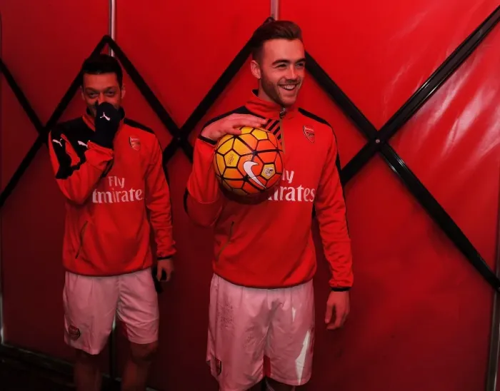 Framed Print : Arsenal's Ozil and Chambers: Pre-Match Focus at Emirates Stadium (Arsenal v Newcastle United, 2015-16)
