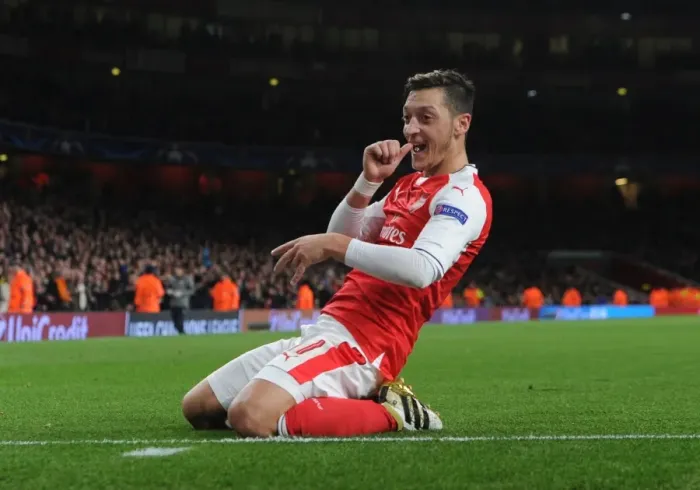 Framed Print : Arsenal's Ozil Scores Double: Arsenal FC 5-0 PFC Ludogorets Razgrad, UEFA Champions League 2016-17 Framed Print : Arsenal's Ozil Scores Double: Arsenal FC 5-0 PFC Ludogorets Razgrad, UEFA Champions League 2016-17