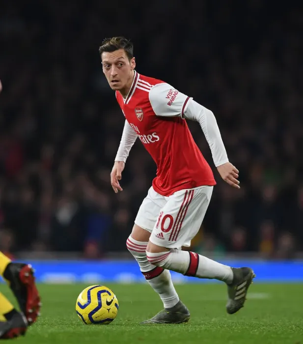 Framed Print : Arsenal's Ozil Sparks Victory: Arsenal vs. Southampton (2019-20)