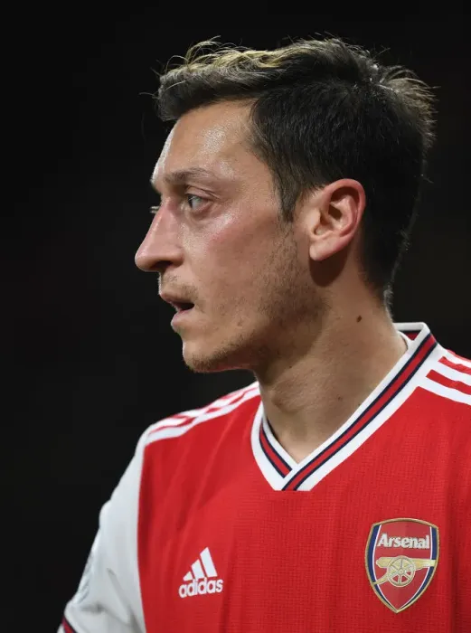 Framed Print : Arsenal's Ozil Sparks Victory: Arsenal vs. Southampton (November 2019)