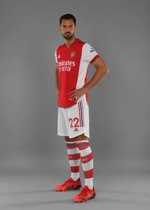Framed Print : Arsenal's Pablo Mari Kicks Off New Season at London Colney Training Ground