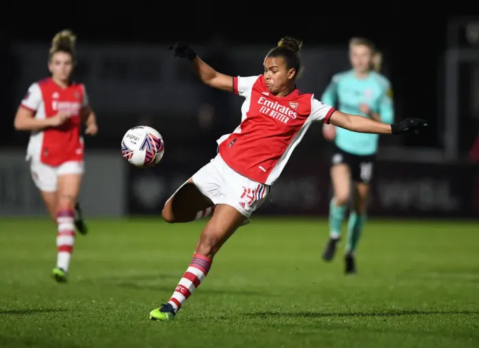 Framed Print : Arsenal's Parris Scores in FA WSL Showdown: Arsenal Women vs Brighton Hove Albion