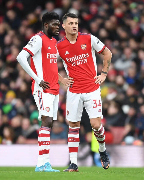 Arsenal's Partey and Xhaka in Action: A Force to Reckon With against Brentford, Premier League 2021-22