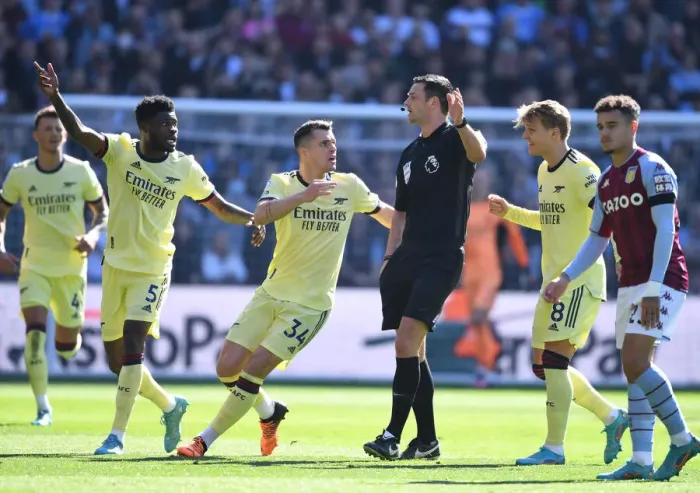 Framed Print : Arsenal's Partey and Xhaka Protest Referee During Aston Villa vs Arsenal, Premier League 2021-22