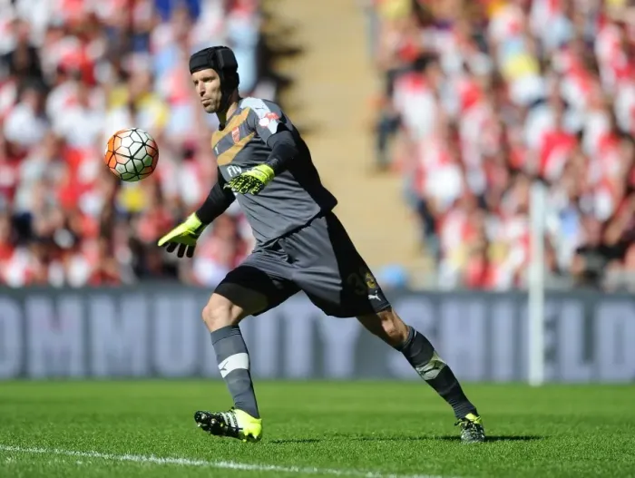 Framed Print : Arsenal's Petr Cech in Action: Arsenal vs. Chelsea - FA Community Shield 2015-16 Framed Print : Arsenal's Petr Cech in Action: Arsenal vs. Chelsea - FA Community Shield 2015-16