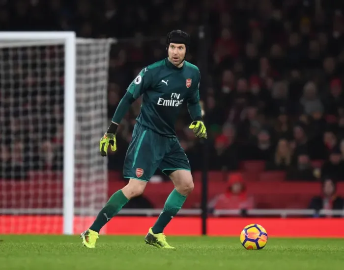 Framed Print : Arsenal's Petr Cech in Action Against Everton - Premier League 2017-18