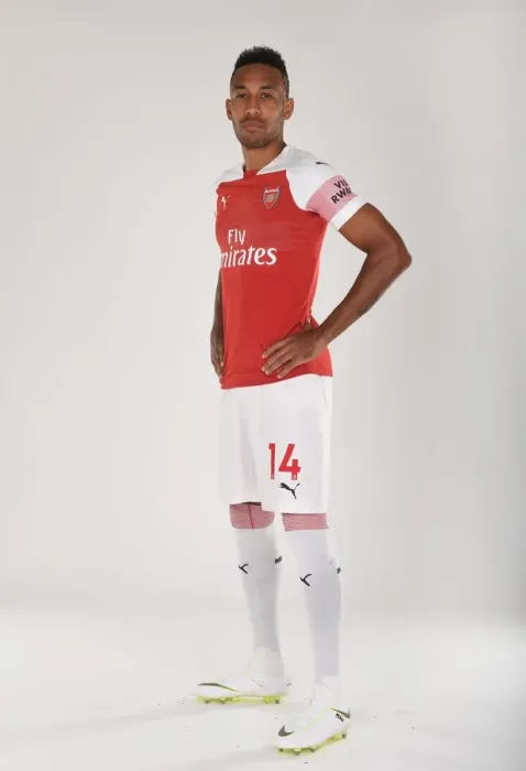 Framed Print : Arsenal's Pierre-Emerick Aubameyang at 2018 / 19 First Team Photo-call