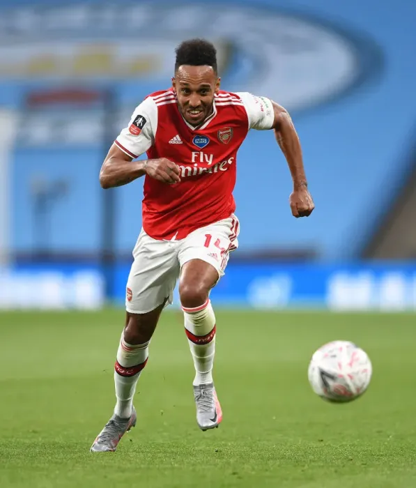 Framed Print : Arsenal's Pierre-Emerick Aubameyang in FA Cup Semi-Final Clash against Manchester City