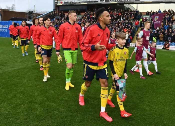 Framed Print : Arsenal's Pierre-Emerick Aubameyang Meets Burnley Mascot Ahead of Premier League Clash