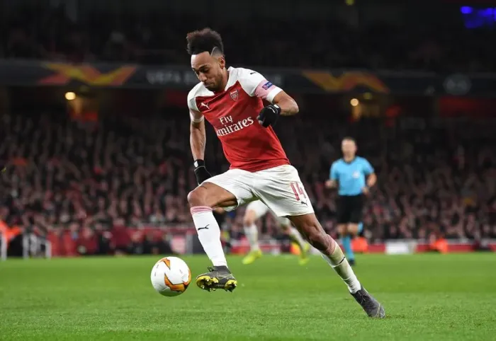 Framed Print : Arsenal's Pierre-Emerick Aubameyang Shows Off New Boots Against Stade Rennais in Europa League Framed Print : Arsenal's Pierre-Emerick Aubameyang Shows Off New Boots Against Stade Rennais in Europa League