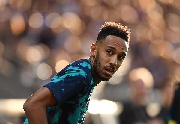 Arsenal's Pierre-Emerick Aubameyang Warms Up Ahead of Angers Friendly