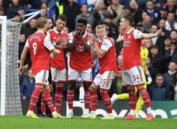 Arsenal's Players Protest to Referee during Chelsea Clash in Premier League (2022-23)