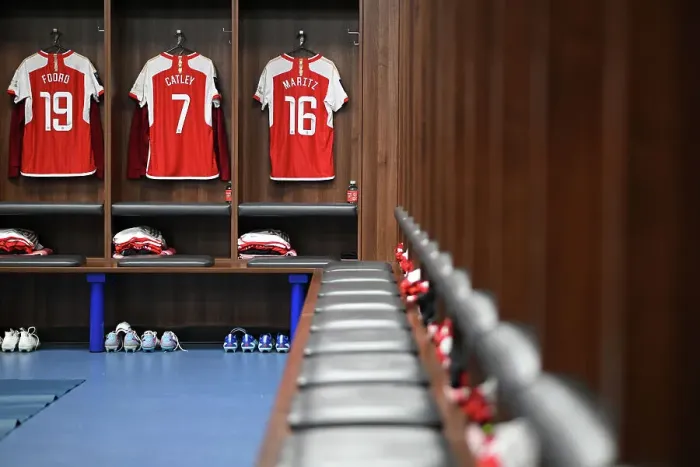 Framed Print : Arsenal's Pre-Match Huddle: Leicester City vs Arsenal, Barclays Women's Super League (2023-24)