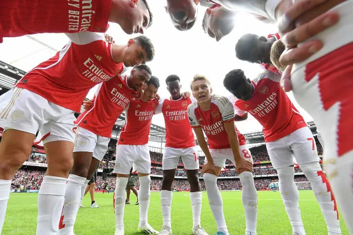 Framed Print : Arsenal's Pre-Match Huddle: Martin Odegaard Leads the Team against Nottingham Forest (2023-24)