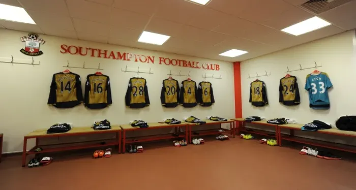 Framed Print : Arsenal's Pre-Match Huddle: United Front Against Southampton, Premier League 2015-16 Framed Print : Arsenal's Pre-Match Huddle: United Front Against Southampton, Premier League 2015-16