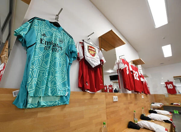 Arsenal's Pre-Season Preparation: A Glimpse into 1. FC Nurnberg's Stadium