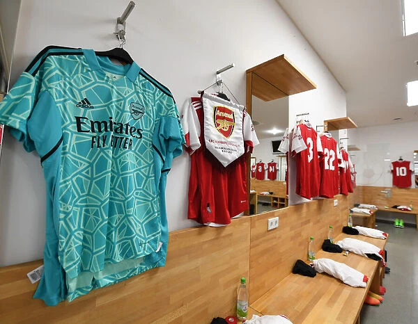 Arsenal's Pre-Season Training at 1. FC Nurnberg's Stadium: A Glimpse into Their Preparation for the 2022-23 Season