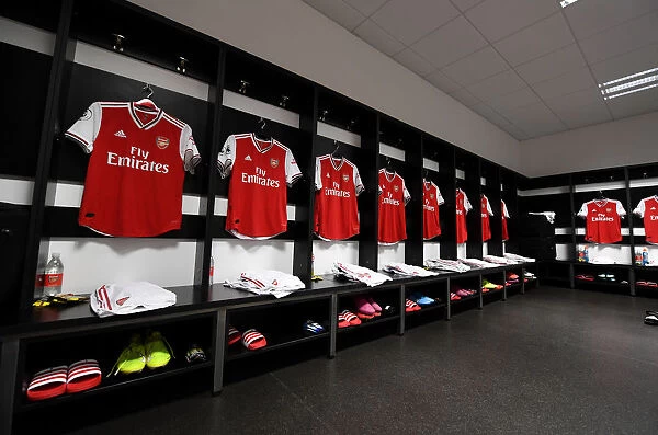 Arsenal's Premier League Preparation: A Peek into Watford's Dressing Room