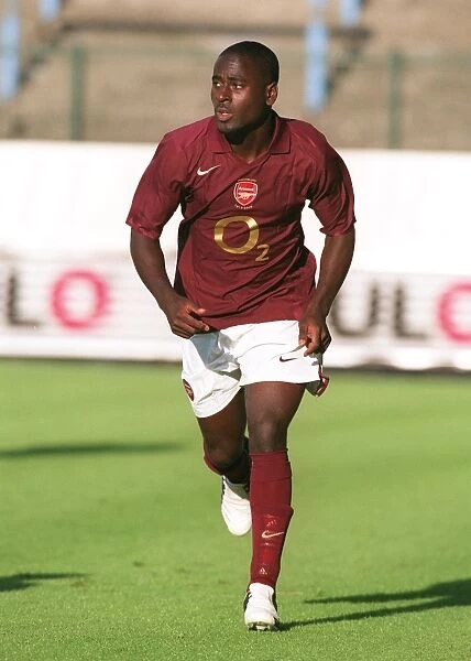 Arsenal's Quincy Owusu-Abeyie in Action against Beveren, 2005
