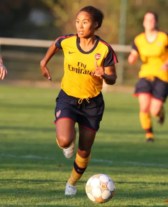 Framed Print : Arsenal's Rachel Yankey Scores in 6-0 Victory over Neulengbach in UEFA Cup