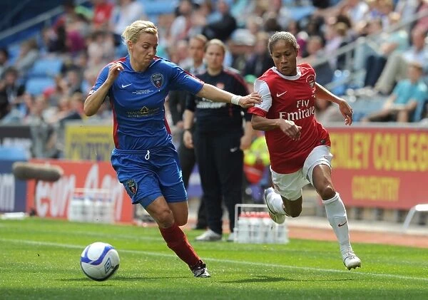 Arsenal's Rachel Yankey Scores in FA Cup Final Victory over Bristol's Grace McCatty (2:0)