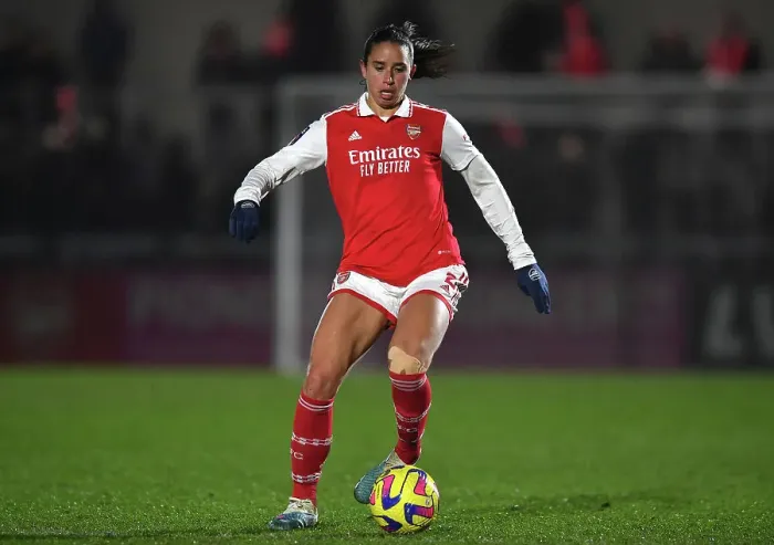 Framed Print : Arsenal's Rafaelle Souza Shines: Arsenal Women vs Liverpool Women (2022-23)
