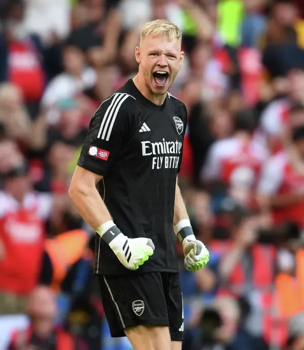 Framed Print : Arsenal's Ramsdale Stuns Manchester City: Penalty Save Secures Community Shield Victory (2023-24) Framed Print : Arsenal's Ramsdale Stuns Manchester City: Penalty Save Secures Community Shield Victory (2023-24)