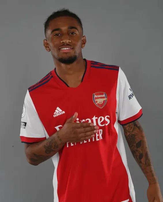 Framed Print : Arsenal's Reiss Nelson Kicks Off New Season at London Colney Training Ground Framed Print : Arsenal's Reiss Nelson Kicks Off New Season at London Colney Training Ground