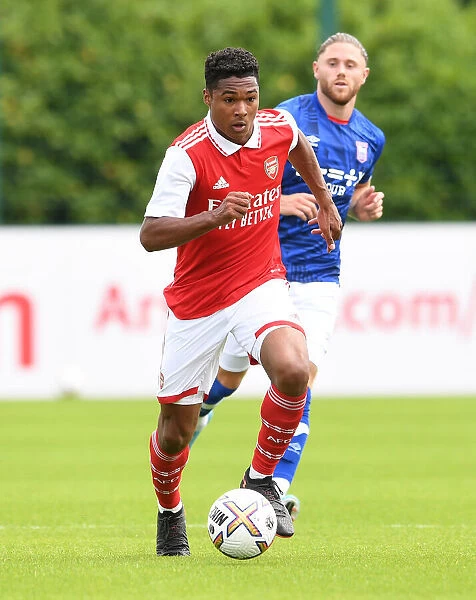 Arsenal's Reuell Walters Pushes Limits in Intense Pre-Season Training Session vs Ipswich Town