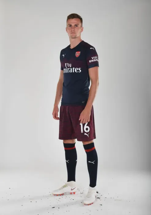 Framed Print : Arsenal's Rob Holding at 2018 / 19 First Team Photo Call