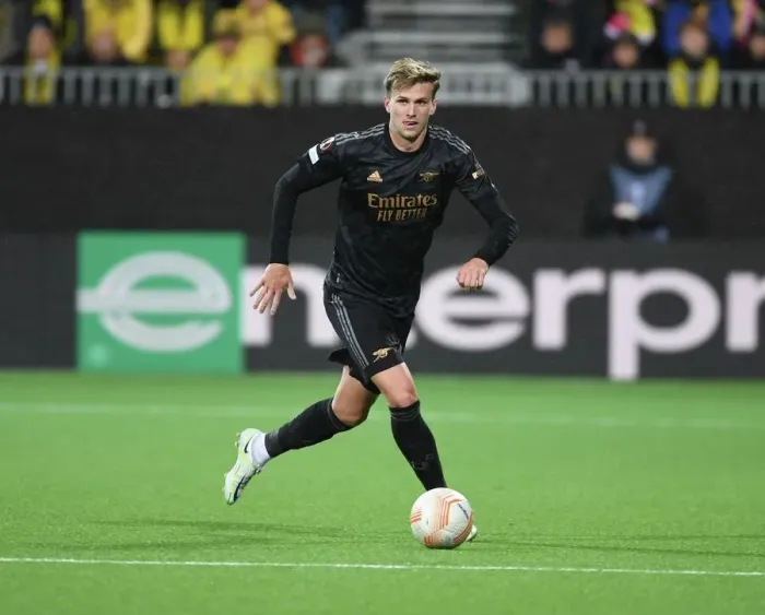 Framed Print : Arsenal's Rob Holding in Action: Europa League Clash at Bodø / Glimt, Norway (October 2022) Framed Print : Arsenal's Rob Holding in Action: Europa League Clash at Bodø / Glimt, Norway (October 2022)