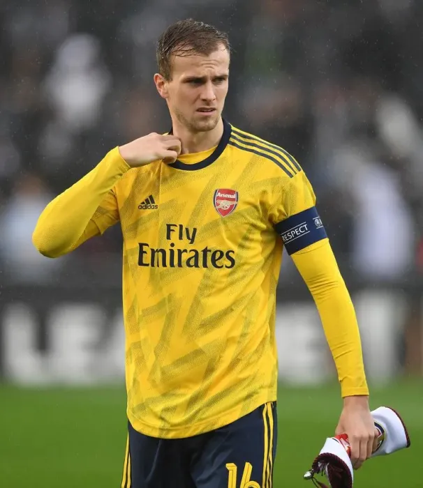 Framed Print : Arsenal's Rob Holding Braces for Vitoria Guimaraes Clash in Europa League Group F