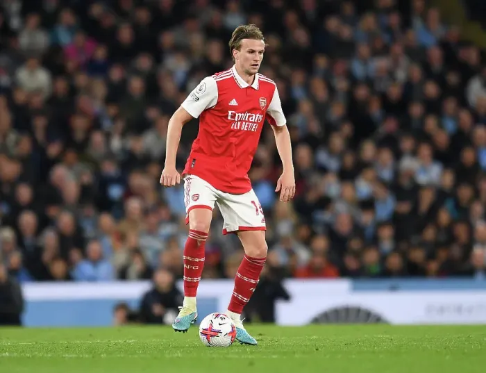 Framed Print : Arsenal's Rob Holding Faces Manchester City in Premier League Showdown (2022-23) Framed Print : Arsenal's Rob Holding Faces Manchester City in Premier League Showdown (2022-23)