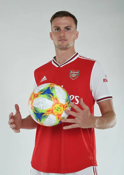 Arsenal's Rob Holding Kicks Off 2019-2020 Season Training