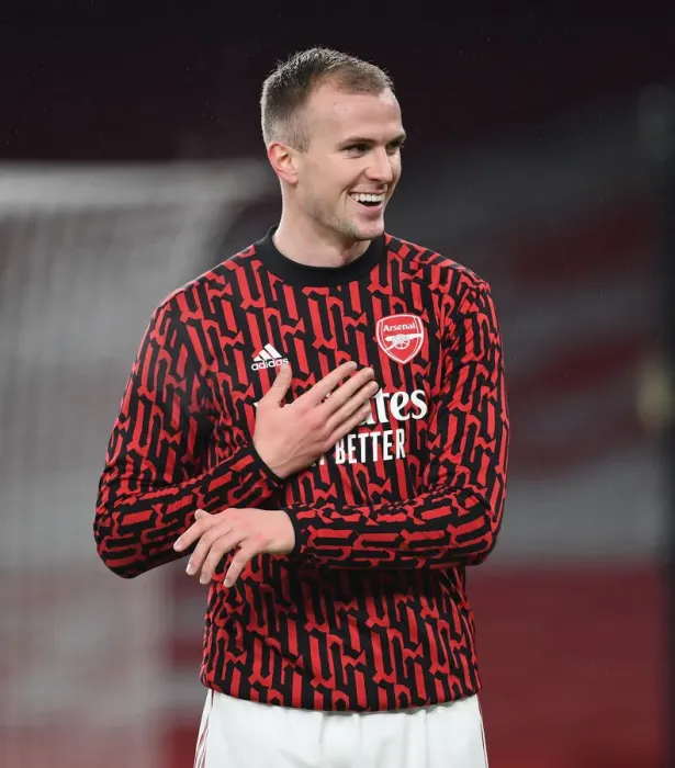 Framed Print : Arsenal's Rob Holding Prepares for Palace Clash in Empty Emirates Stadium (Arsenal v Crystal Palace, 2021)