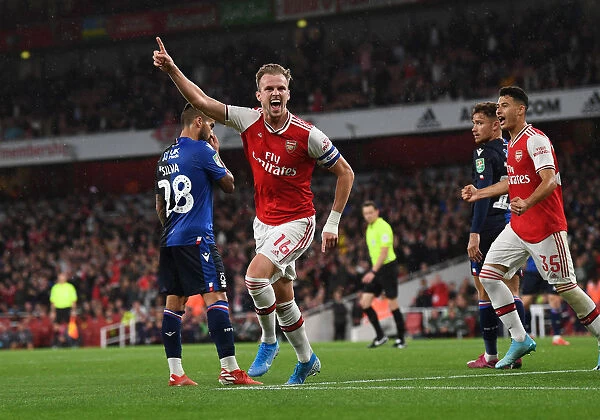 Arsenal's Rob Holding Scores Brace: Carabao Cup Triumph over Nottingham Forest