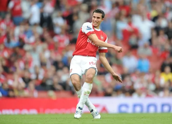 Framed Print : Arsenal's Robin van Persie Scores Hat-trick in 6-0 Win over Blackpool