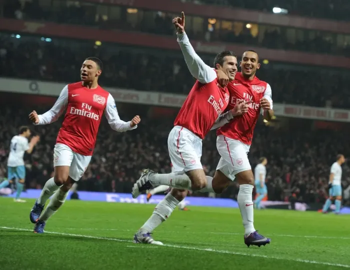 Framed Print : Arsenal's Robin van Persie Scores Hat-Trick: Crushing Aston Villa in FA Cup Framed Print : Arsenal's Robin van Persie Scores Hat-Trick: Crushing Aston Villa in FA Cup