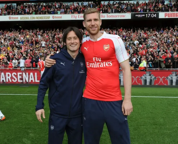 Framed Print : Arsenal's Rosicky and Mertesacker Celebrate 2015-16 Premier League Victory Over Aston Villa