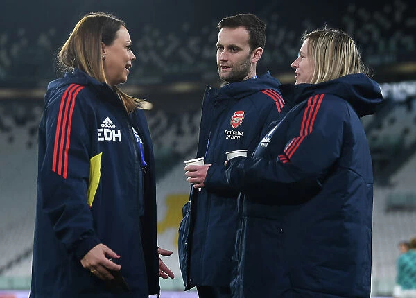 Arsenal's Ross Martinovic Brings Humor Ahead of Juventus Showdown in UEFA Women's Champions League