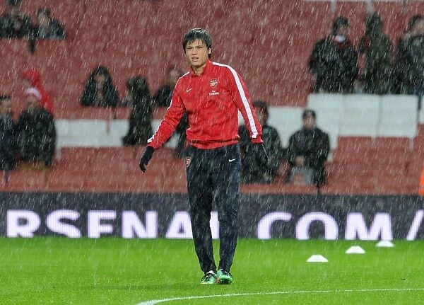 Arsenal's Ryo Miyachi Readies for Kick-off Against Cardiff City (2013-14)
