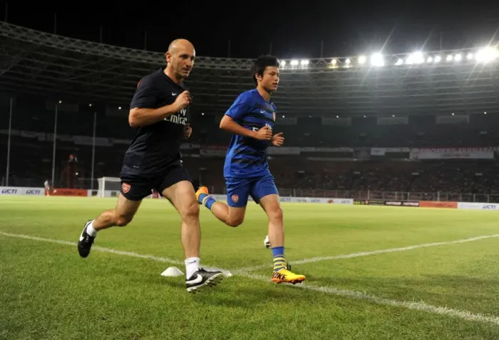 Framed Print : Arsenal's Ryo Miyaichi Trains with Fitness Coach Tony Colbert Ahead of Indonesia Dream Team Clash