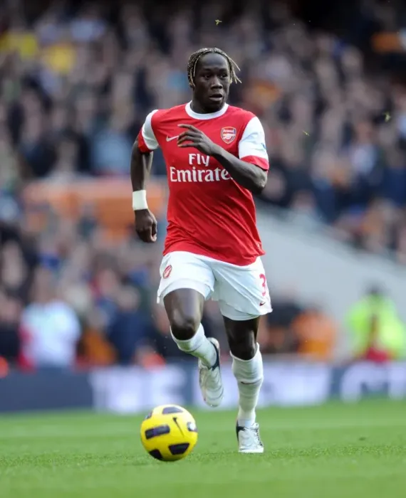 Framed Print : Arsenal's Sagna Secures 2-0 Victory Over Wolverhampton in Premier League