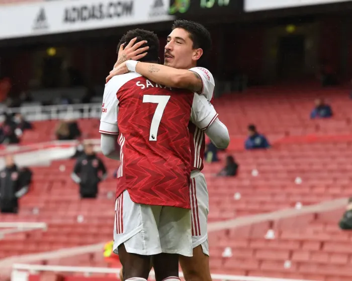 Framed Print : Arsenal's Saka and Bellerin: Empty Net Celebration of First Goal vs Sheffield United (2020-21)