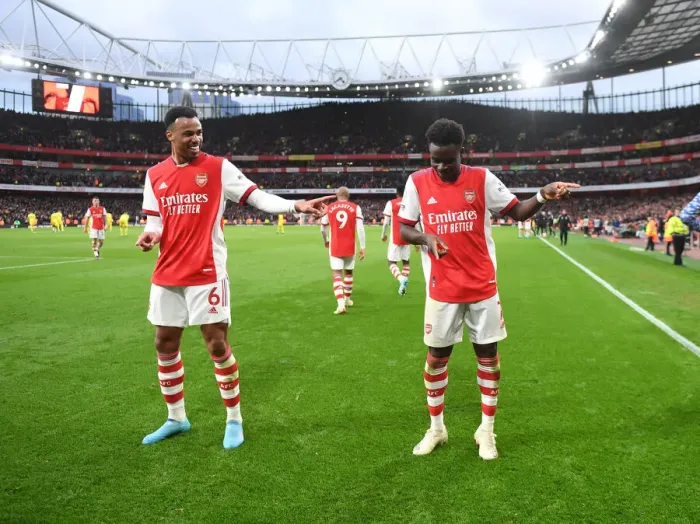 Framed Print : Arsenal's Saka and Gabriel Celebrate Second Goal Against Brentford (2021-22) Framed Print : Arsenal's Saka and Gabriel Celebrate Second Goal Against Brentford (2021-22)