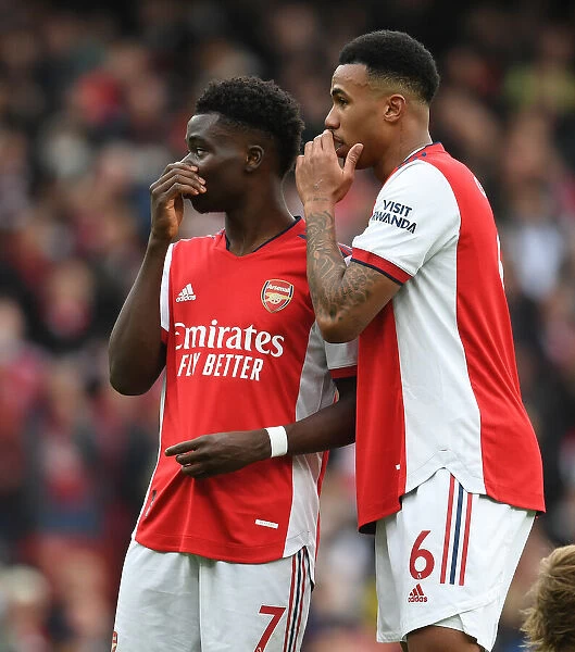Arsenal's Saka and Gabriel Face Off Against Manchester City in Premier League Showdown
